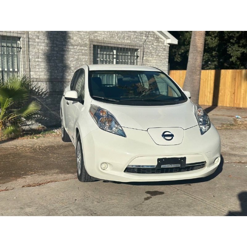 NISSAN LEAF S 